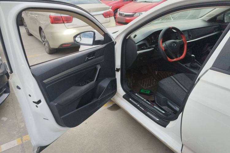 Used Volkswagen Lavida 2019 Lavida Start 1.5L Automatic Trendy Version China VI Standard