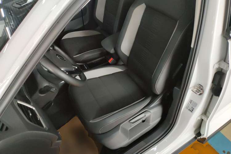 Used Volkswagen T-ROC 2022 280TSI DSG Two-Wheel Drive Elite PLUS
