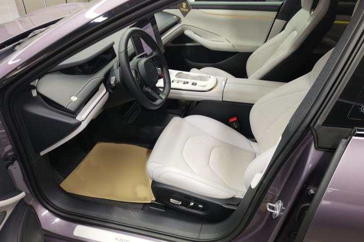 Used  SU7 2024 Rear-Drive Long-Range Intelligent Driving Version
