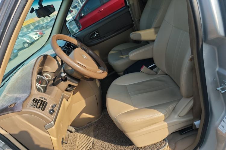 Used Buick GL8 2014 2.4L Comfort Edition
