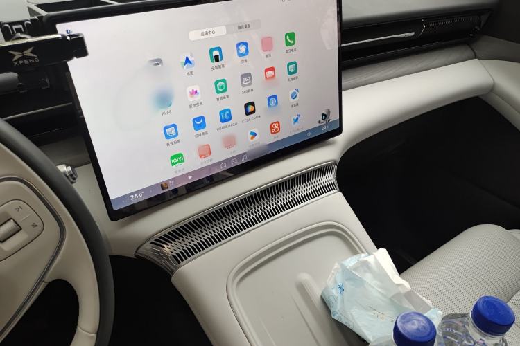 Used XPeng X9 2025 702 Four-Wheel Drive High-Performance Max
