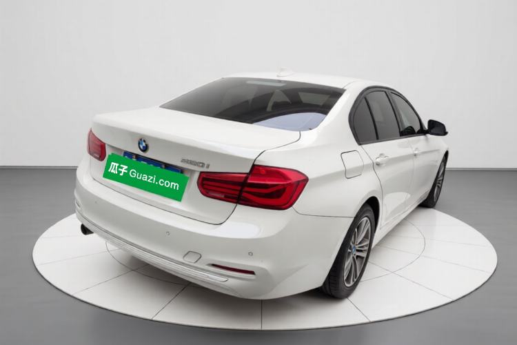 Used BMW 3 Series 2016 320i Fashion Model
