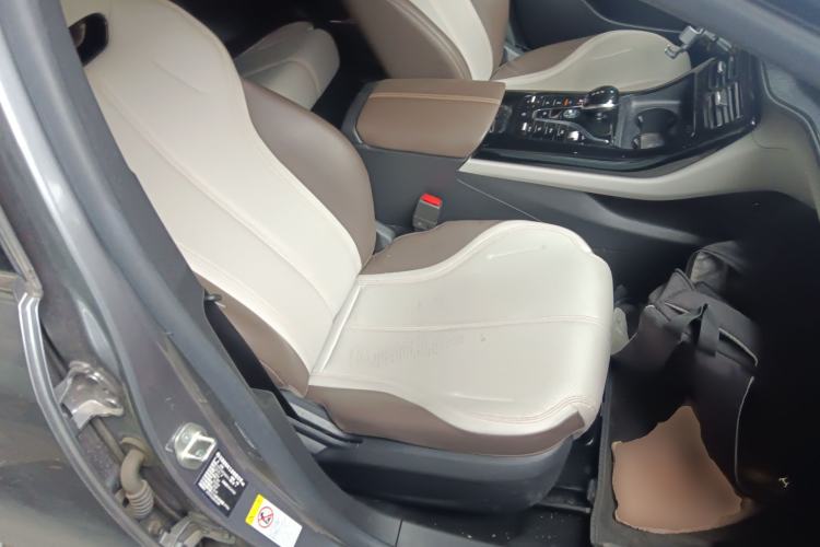 Used BYD Qin PLUS 2024 HONOR Edition DM-i 55KM Leading Model
