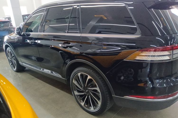Used Lincoln Aviator 2021 3.0T V6 All-Wheel-Drive Executive Edition
