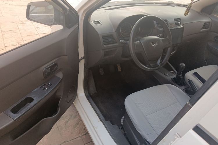 Used Wuling Hongguang 2020 1.2L S Base Model China VI LSI