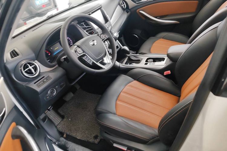 Used BYD Song 2016 2.0TID Automatic Prestige Edition
