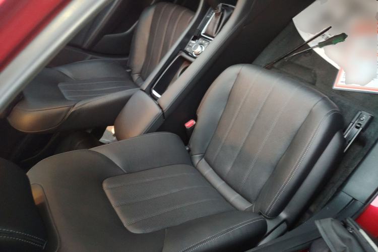 Used Mazda Atenza 2021 2.0L Blue Sky Luxury Edition
