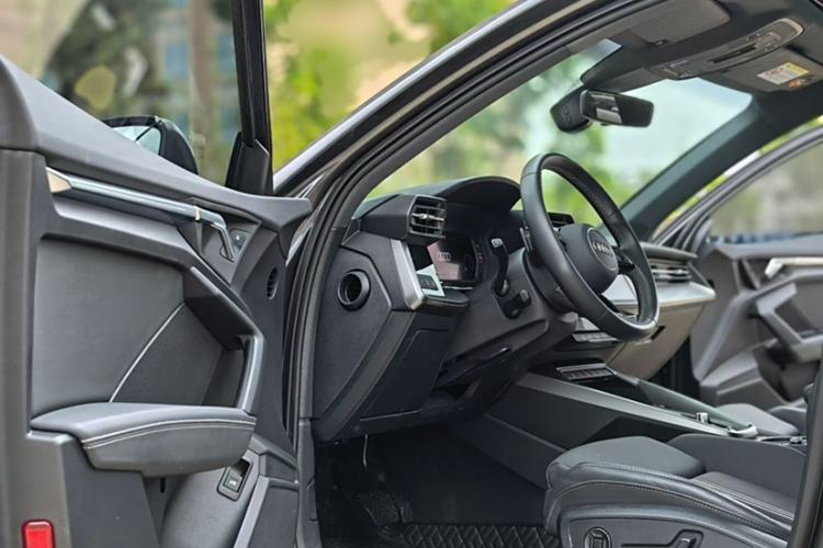 Used Audi A3 2024 Sportback 35 TFSI Fashionable Sports Model
