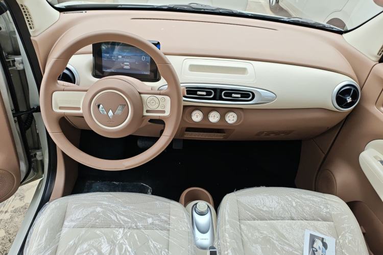 Used Wuling Hongguang MINIEV 2025 Four-Door Version Advanced Edition