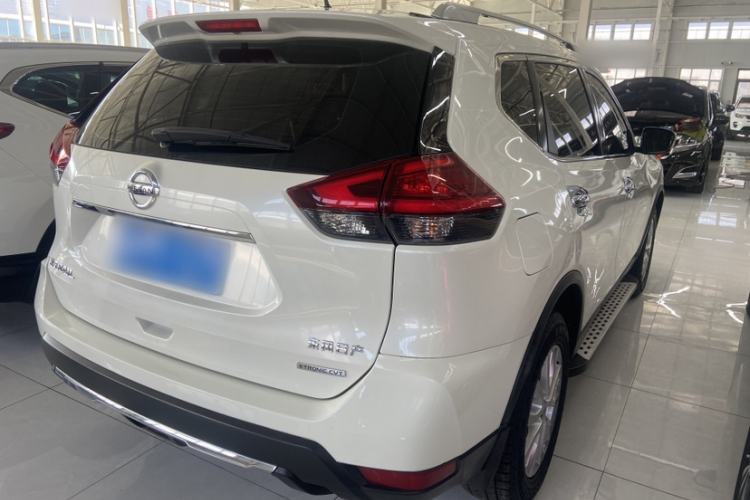 Used Nissan X-Trail 2019 2.0L CVT Smart Connect Comfort Edition 2WD

