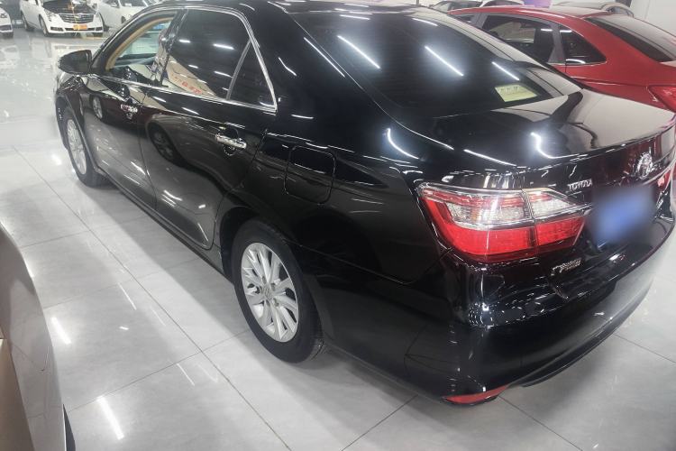 Used Toyota Camry 2015 2.0G Premier Edition
