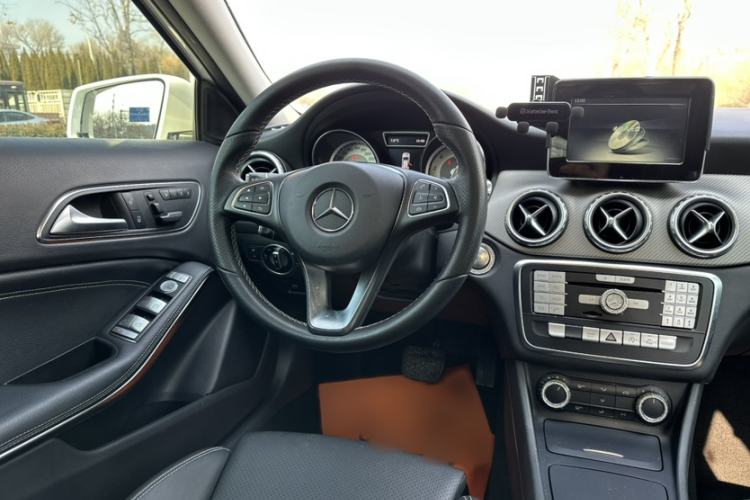 Used Mercedes-Benz GLA 2016 GLA 200 Sport Edition

