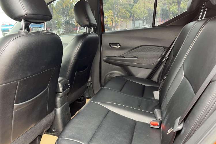 Used Nissan Kicks 2017 1.5L CVT Cool Enjoy Edition
