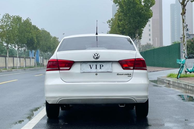 Used Volkswagen Santana 2015 1.6L Manual Fashion Edition
