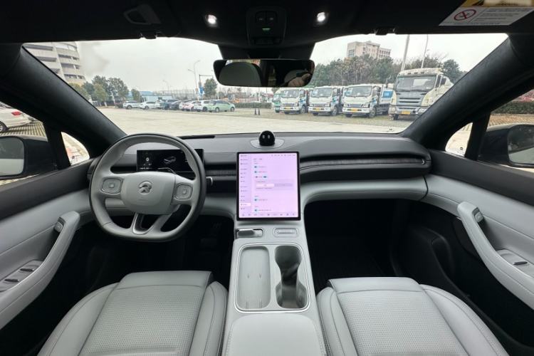 Used Nio ES6 2024 75 kWh
