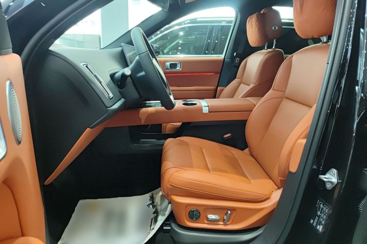 Used Li Auto L6 2025 Pro Smart Refresh Edition
