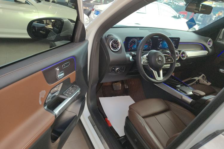 Used Mercedes-Benz GLB 2021 GLB 200 Fashion Model