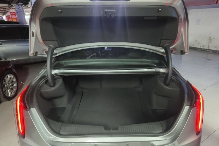 Used Cadillac CT4 2023 28T Luxury Version
