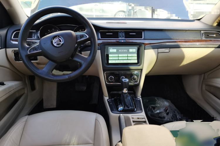 Used Skoda Superb 2013 1.8TSI Automatic MingShi Edition
