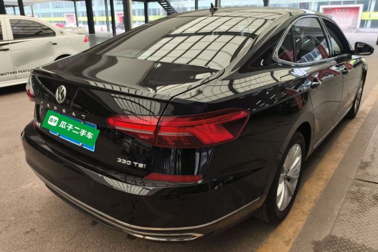 Used Volkswagen Passat 2019 330TSI Elite Edition China VI
