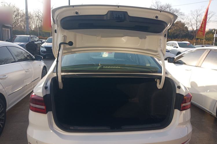 Used Volkswagen Lavida 2021 280TSI DSG Comfort Edition
