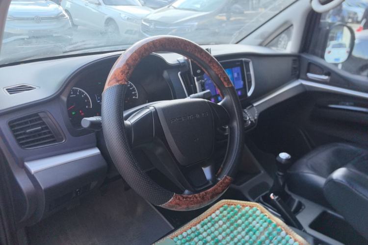 Used FORTHING Lingzhi 2023 M5 1.6L Practical Model 5 Seats
