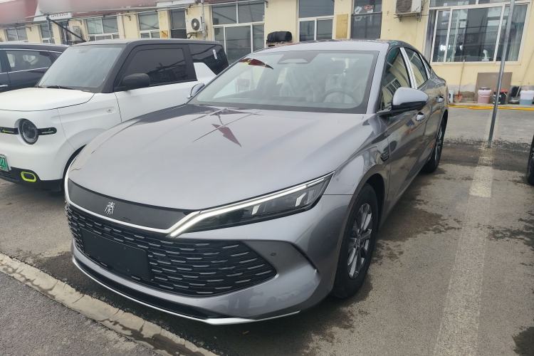 Used BYD Qin L 2025 DM-i Smart Drive 80KM Leading Model