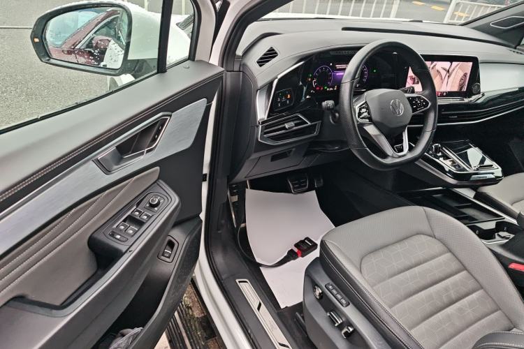 Used Volkswagen Talagon 2021 380TSI Four-Wheel Drive R-Line Touareg Edition