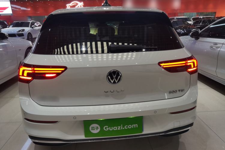 Used Volkswagen Golf 2025 300TSI Pro
