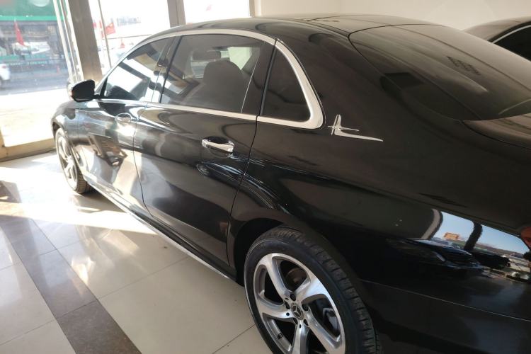 Used Mercedes-Benz E-Class 2020 Restyled E 260 L Sport 4MATIC
