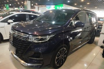 Used Roewe iMAX8 2022 400TGI Prestige Edition