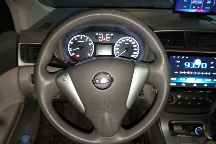 Used Nissan Sylphy 2012 1.6XE Manual Comfort Edition