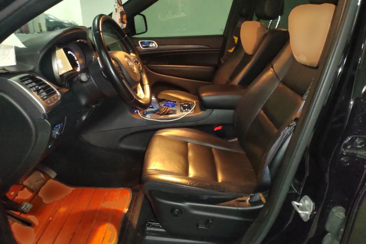 Used  Grand Cherokee (Import) 2020 3.0L Professional Navigation Edition