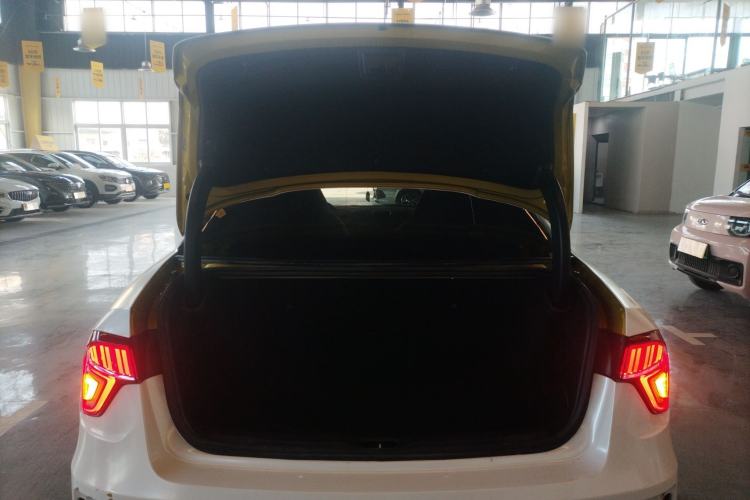 Used Lynk & Co 03 2021 03+ 2.0TD Automatic Wind-Chasing Edition
