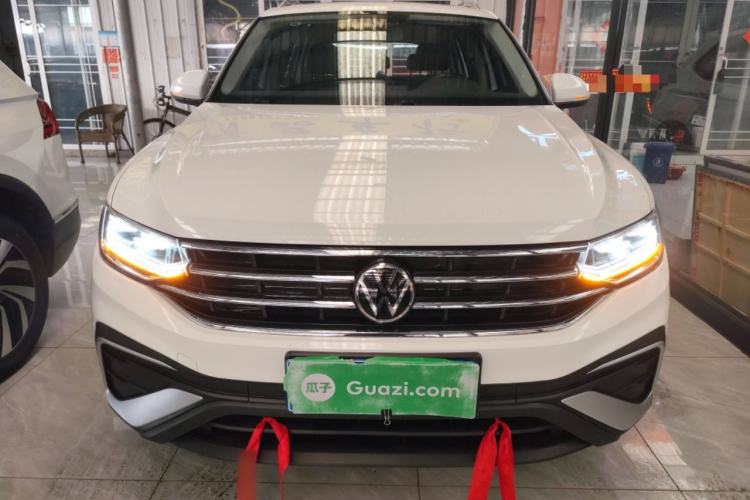 Used Volkswagen Tiguan L 2024 300TSI Automatic Two-Wheel Drive Smart Edition
