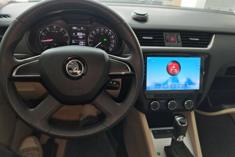 Used Skoda Octavia 2016 1.6L Automatic Chuanxing Edition
