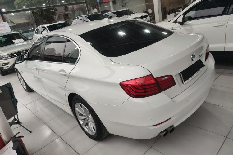 Used BMW 5 Series 2014 520Li Elegant Model
