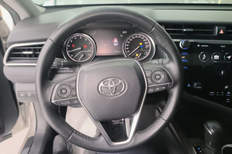 Used Toyota Camry 2019 2.0G Luxury Edition China VI Standard