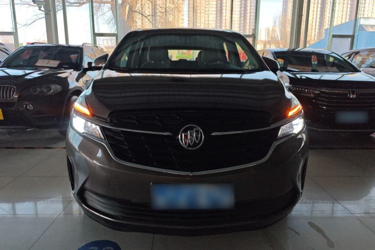 Used Buick GL8 2022 Land Cruiser Executive Class 652T Comfort Model
