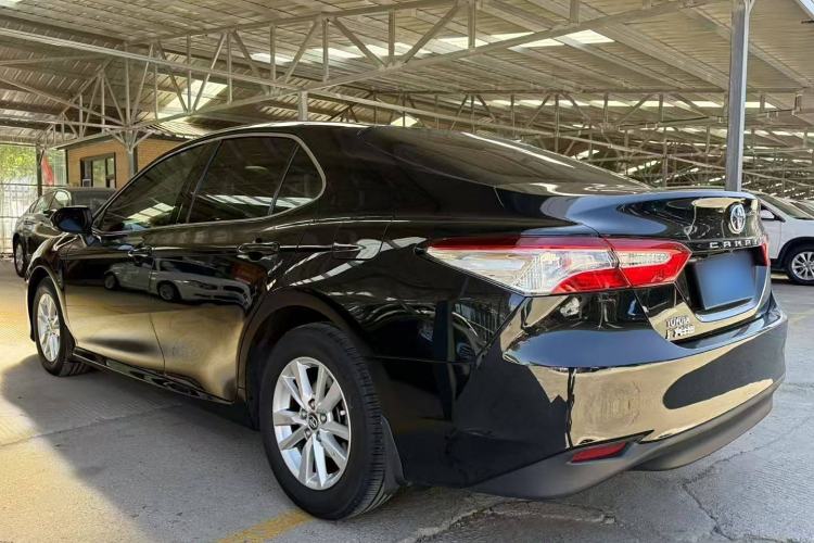 Used Toyota Camry 2018 2.0E Elite Edition
