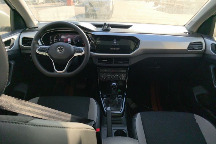 Used Volkswagen Tacqua 2023 200TSI DSG Joy-Connect Edition
