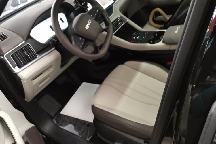 Used BYD Song PLUS New Energy 2025 DM-i Intelligent Driving 112KM Prestige Model
