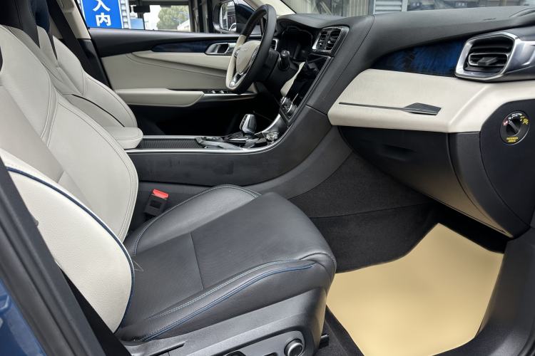 Used Lynk & Co 01 2019 2.0T Two-Wheel Drive Zhaopu Version China VI Standard