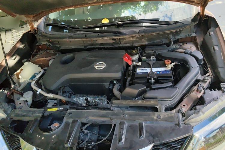 Used Nissan X-Trail 2014 2.5L CVT Luxury Edition 4WD
