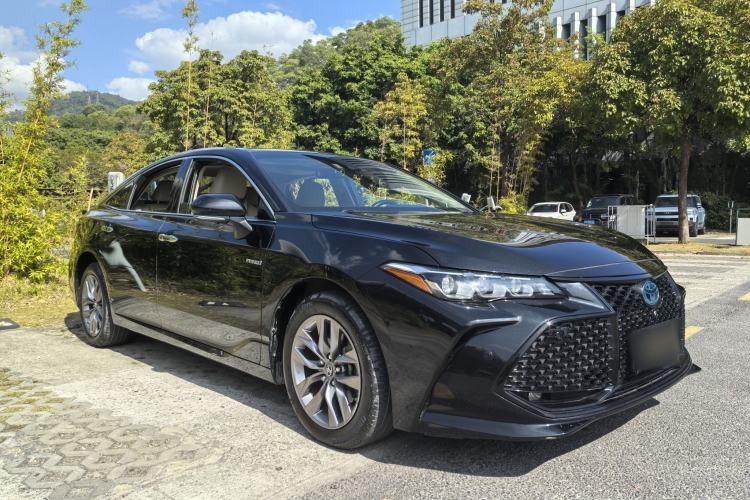 Used Toyota Avalon 2019 Dual-Engine 2.5L Luxury Edition China VI Standard
