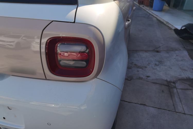 Used ORA Black Cat 2021 301 km Basic Version
