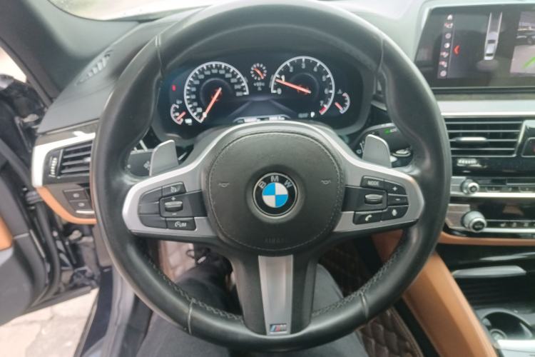 Used BMW 5 Series 2019 530Li Leading Model M Sport Package
