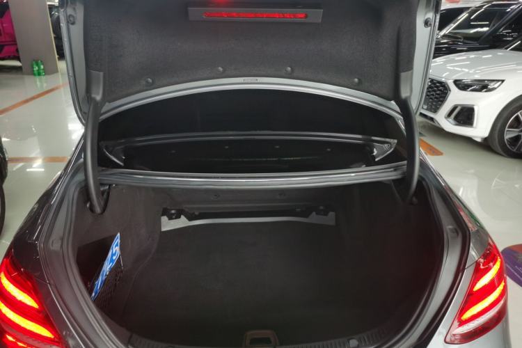 Used Mercedes-Benz E-Class 2016 E 300 L Sport Luxury Model