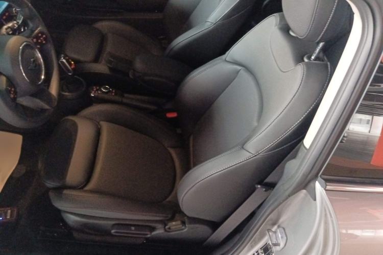 Used  MINI 2023 Updated 1.5T COOPER Artist
