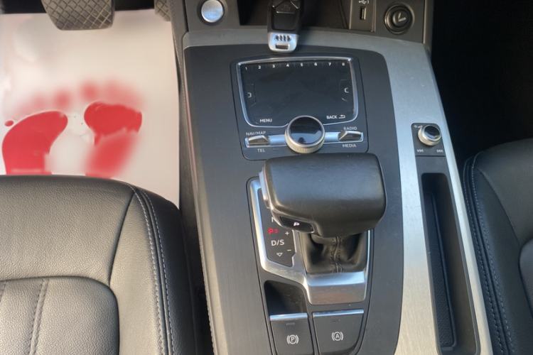 Used Audi Q5L 2020 Updated 40 TFSI Prestige Fashion Edition
